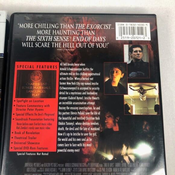 Arnold Schwarzenegger Movie Bundle - Picture 5 of 7